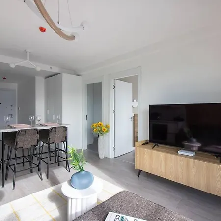 דירה New & Chic 2 Bedroom W Gym And Shuttle #116 *
