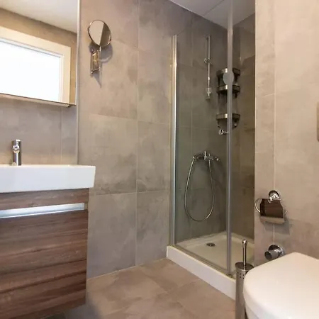 דירה New & Chic 2 Bedroom W Gym And Shuttle #116 איסטמבול